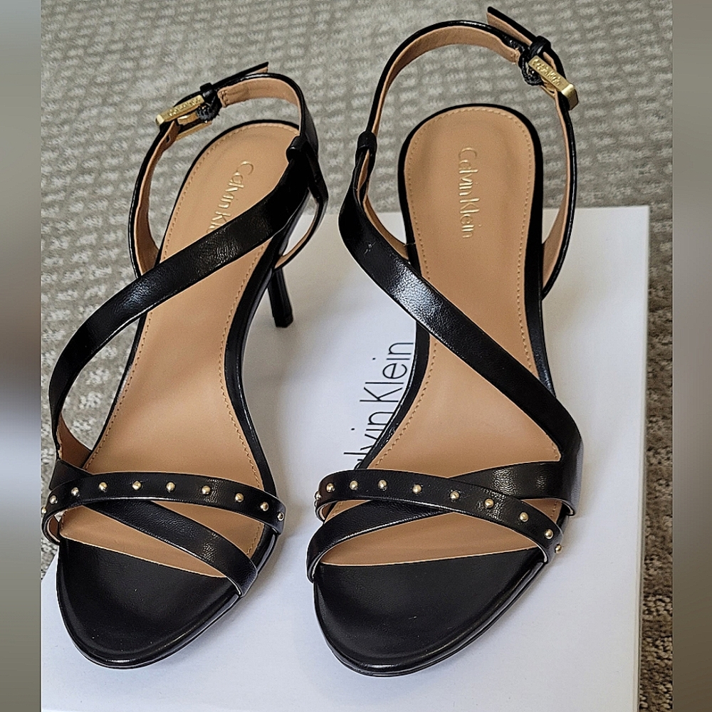 Calvin Klein Lorelai Strap Sandals (New w Box)